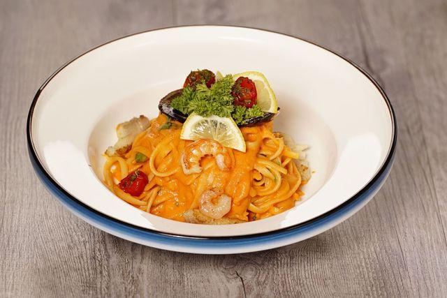 Далайн гаралтай паста