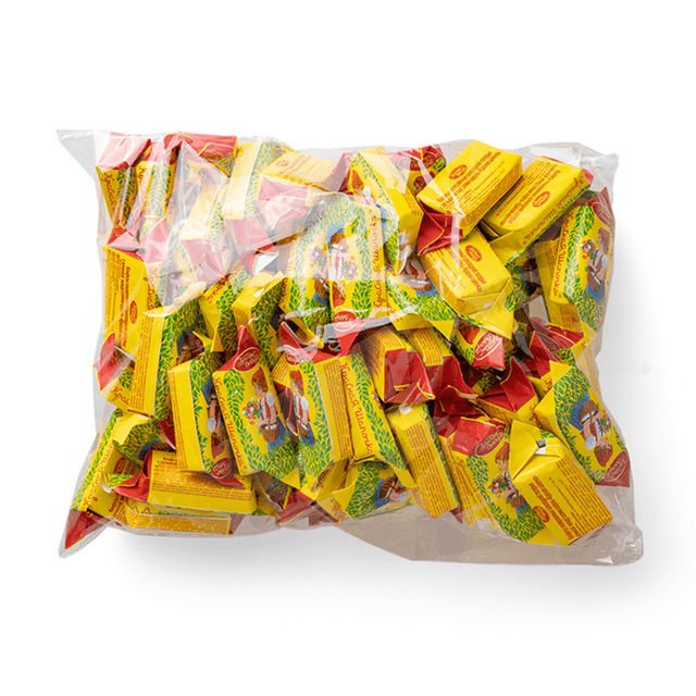 Улаан малгайт чихэр