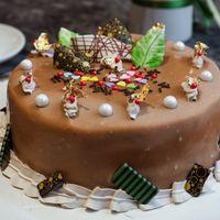 Caramel Mirror Cake