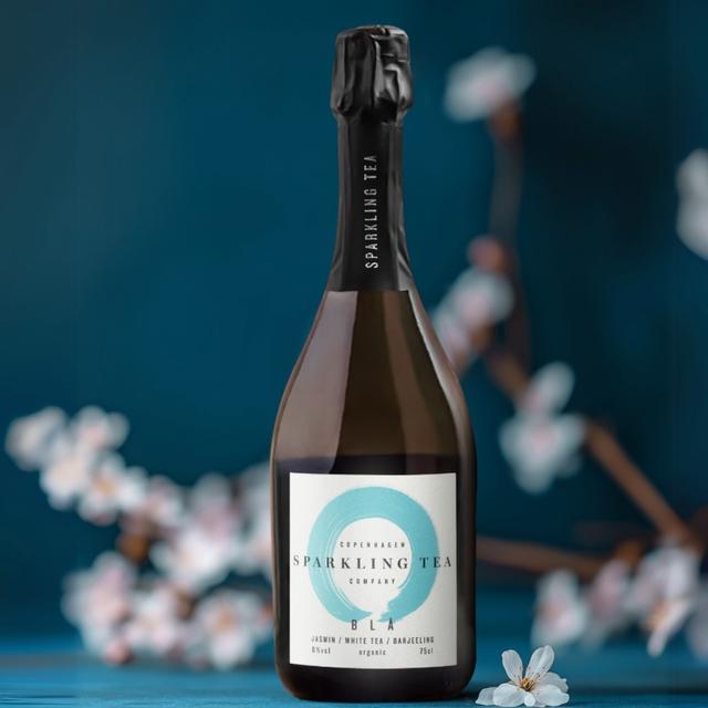 Blå -                                             Sparkling Jasmine Tea