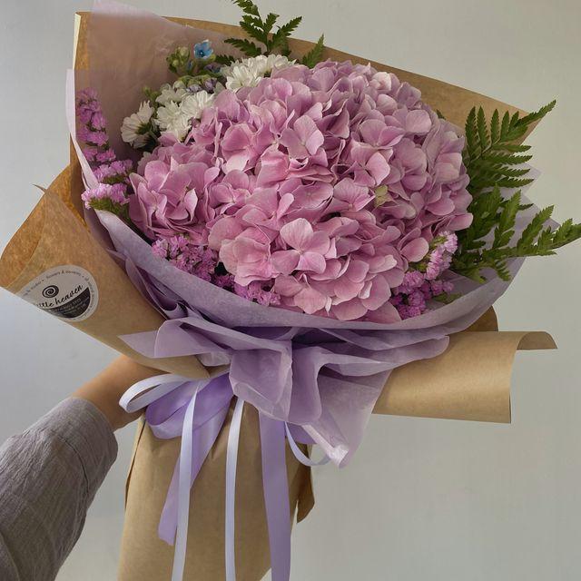 Pink hydrangea bouquet