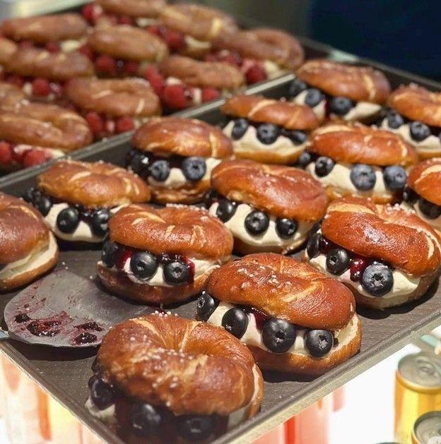 Blueberry Bagel