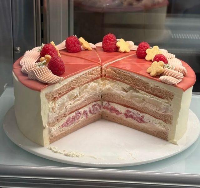 Double Guava Cake