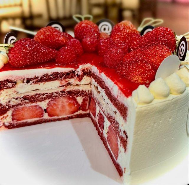 Strawberry Red Velvet