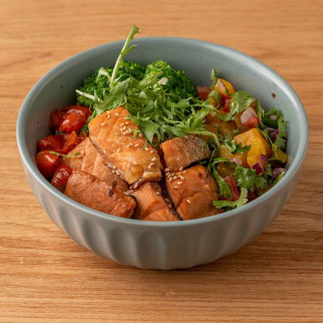 Salmon bowl