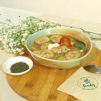 Dumpling nettle soup 